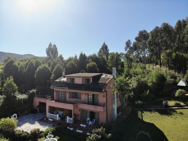 Casa Independiente con Vistas al Mar y al puente de Rande