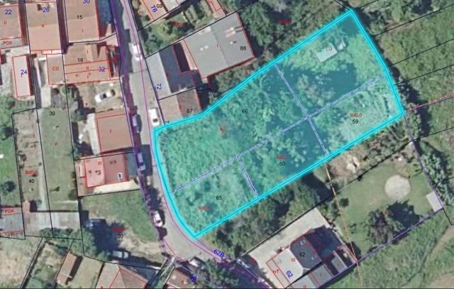 Solar urbano con varias opciones de desarrollo